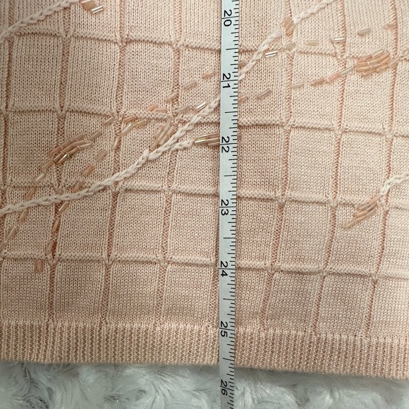 Alfred Dunner Women’s Beaded Short Sleeve Pink Sweater - Picture 5 of 10